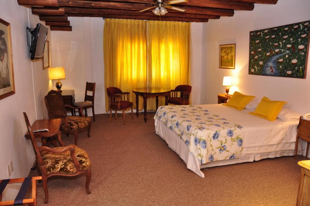 Hotel La Castellana Paysandú Quarto foto